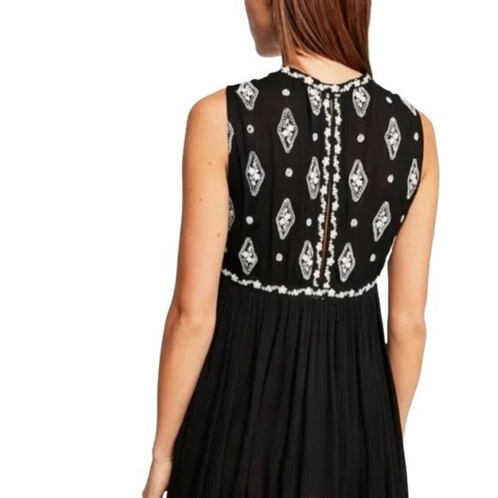 Free People Black Diamond Embroidered Tunic Top - Picture 3 of 9